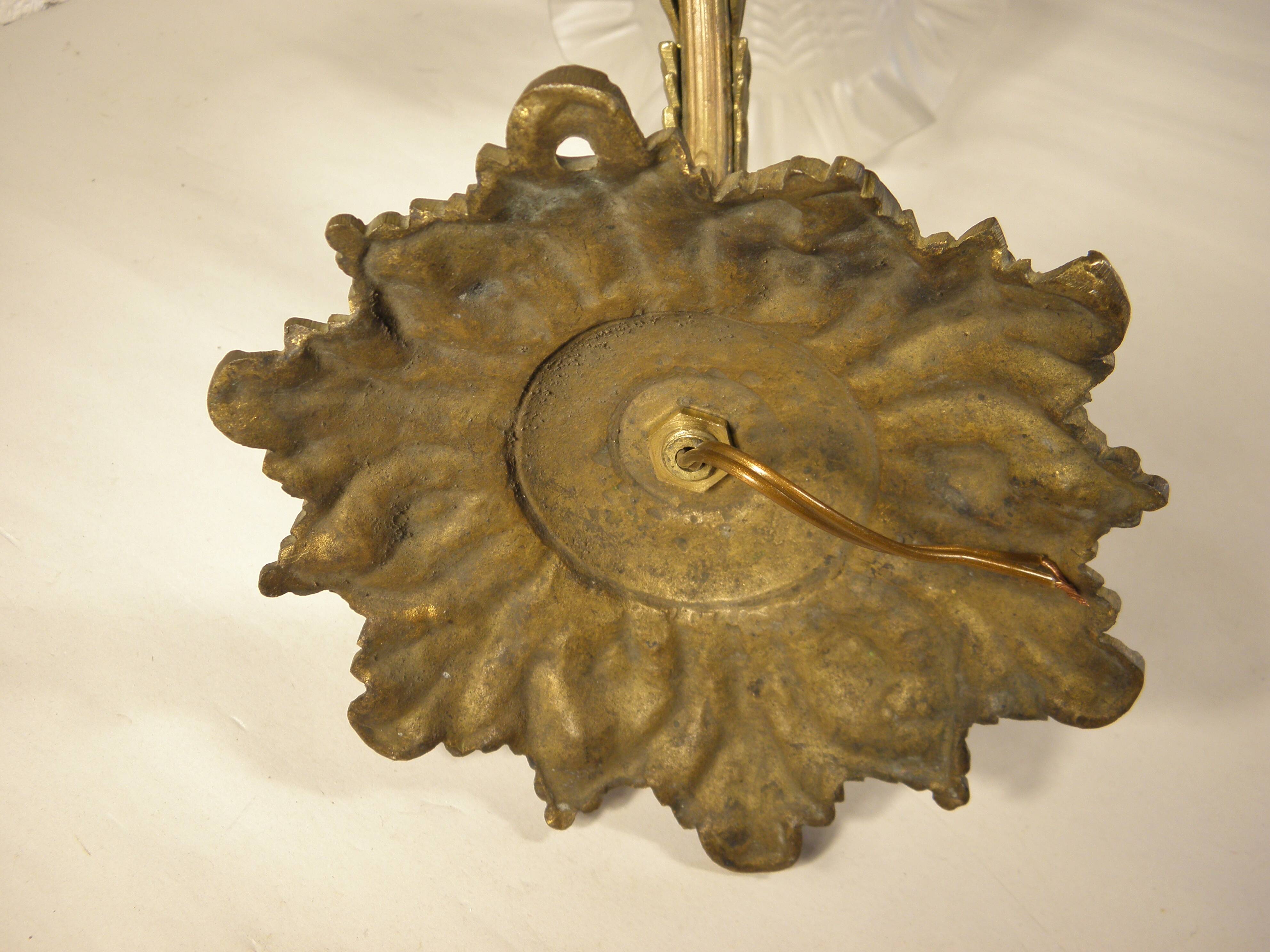Bronze swan neck wall light 1900