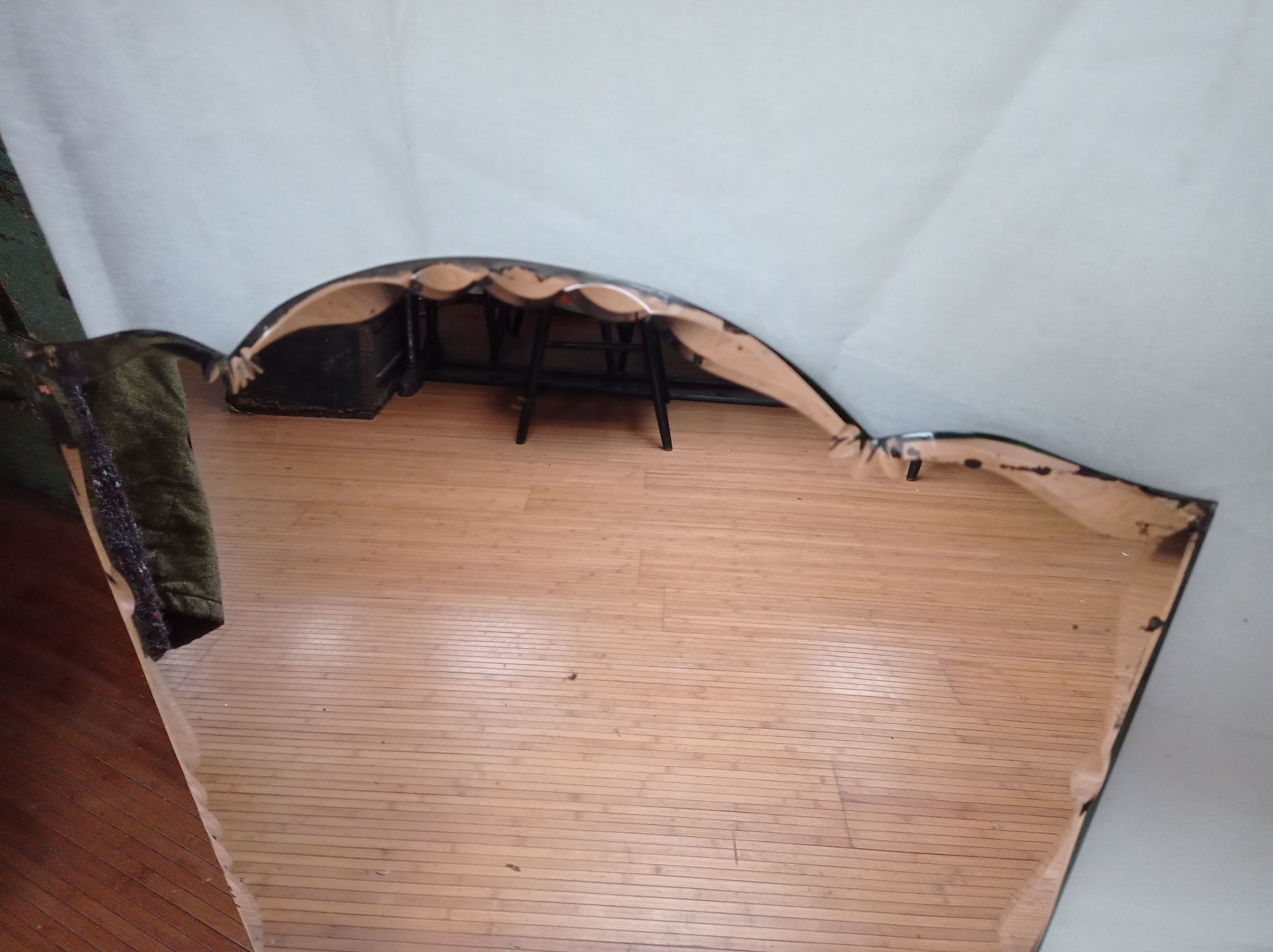 Beveled art deco mirror - 84x56cm