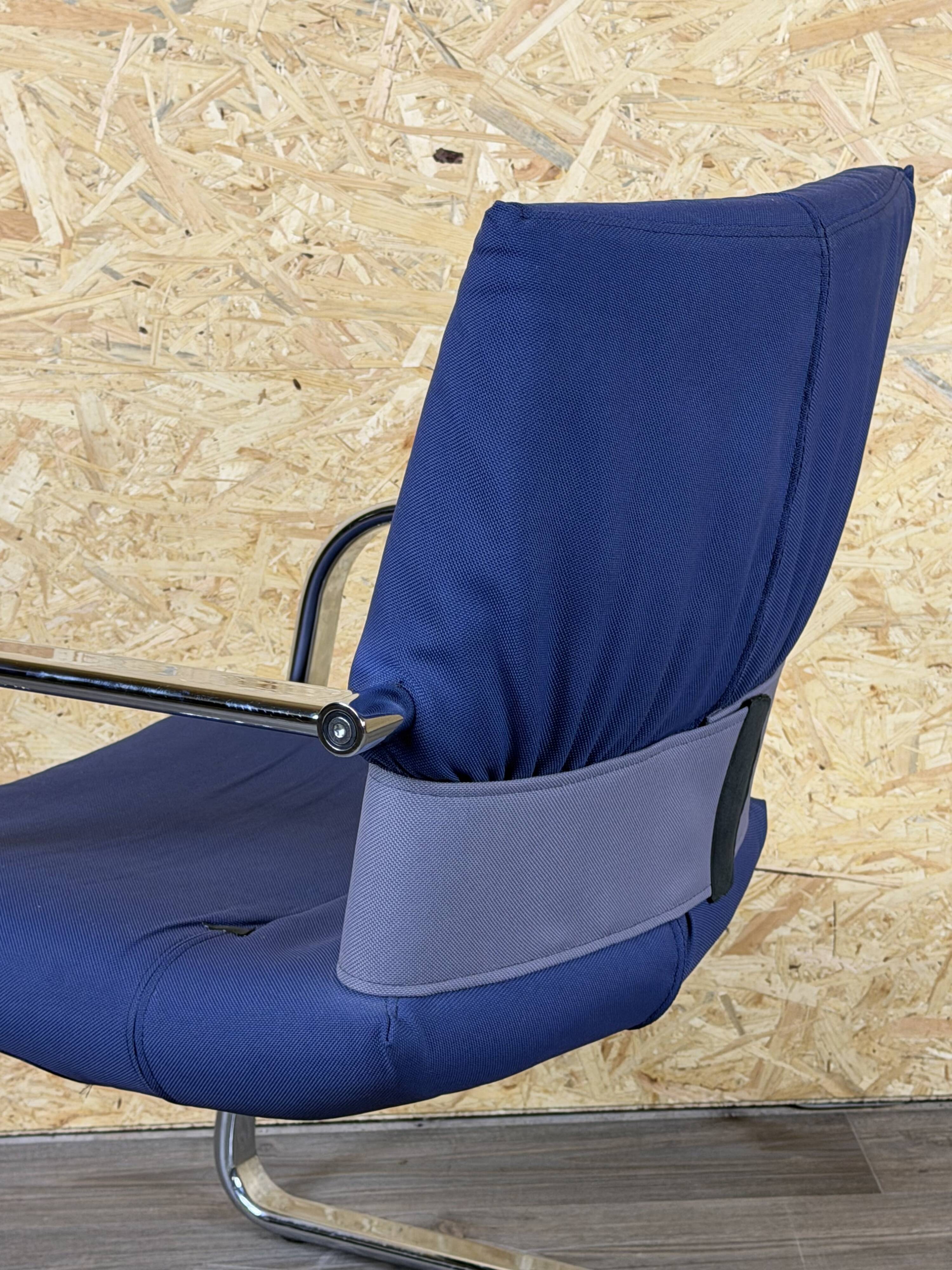 1990s Vitra Figura Cantilever Chair, Design by Mario Bellini, Object