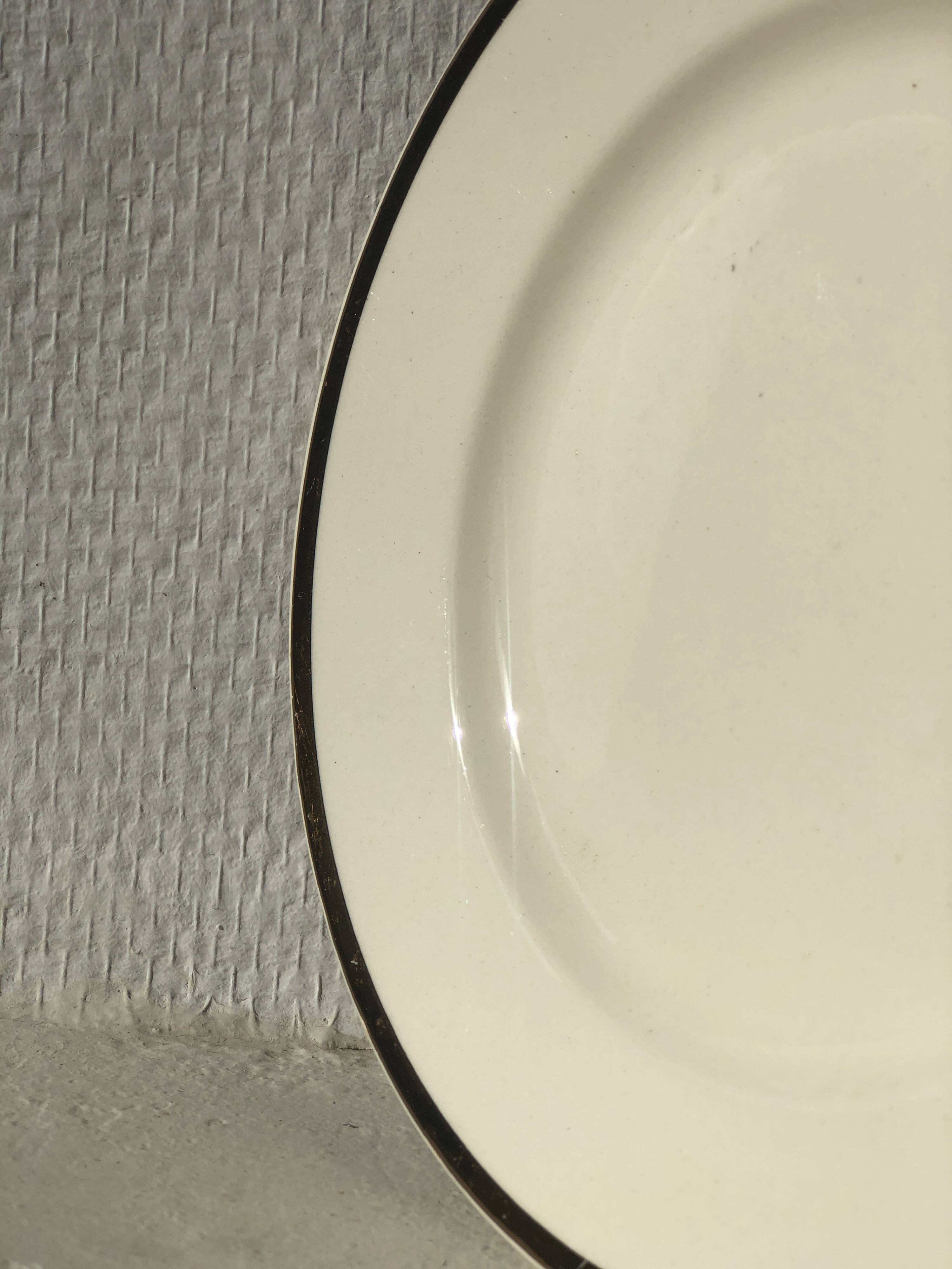 Set of 9 Badonviller dessert plates