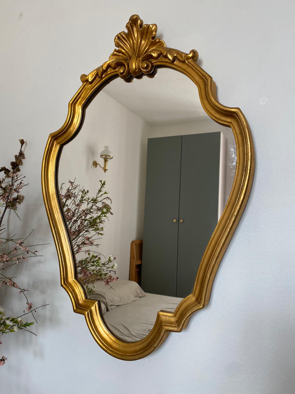 Golden mirror baroque style 42x61cm