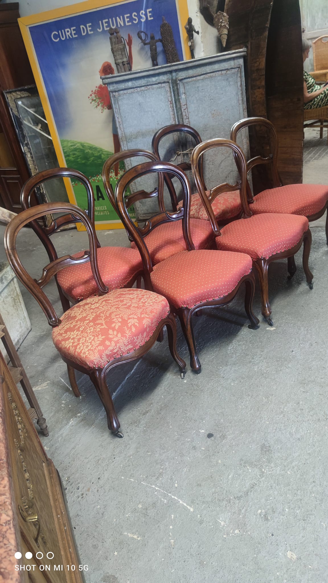 Set of 7 solid walnut chairs circa 1870