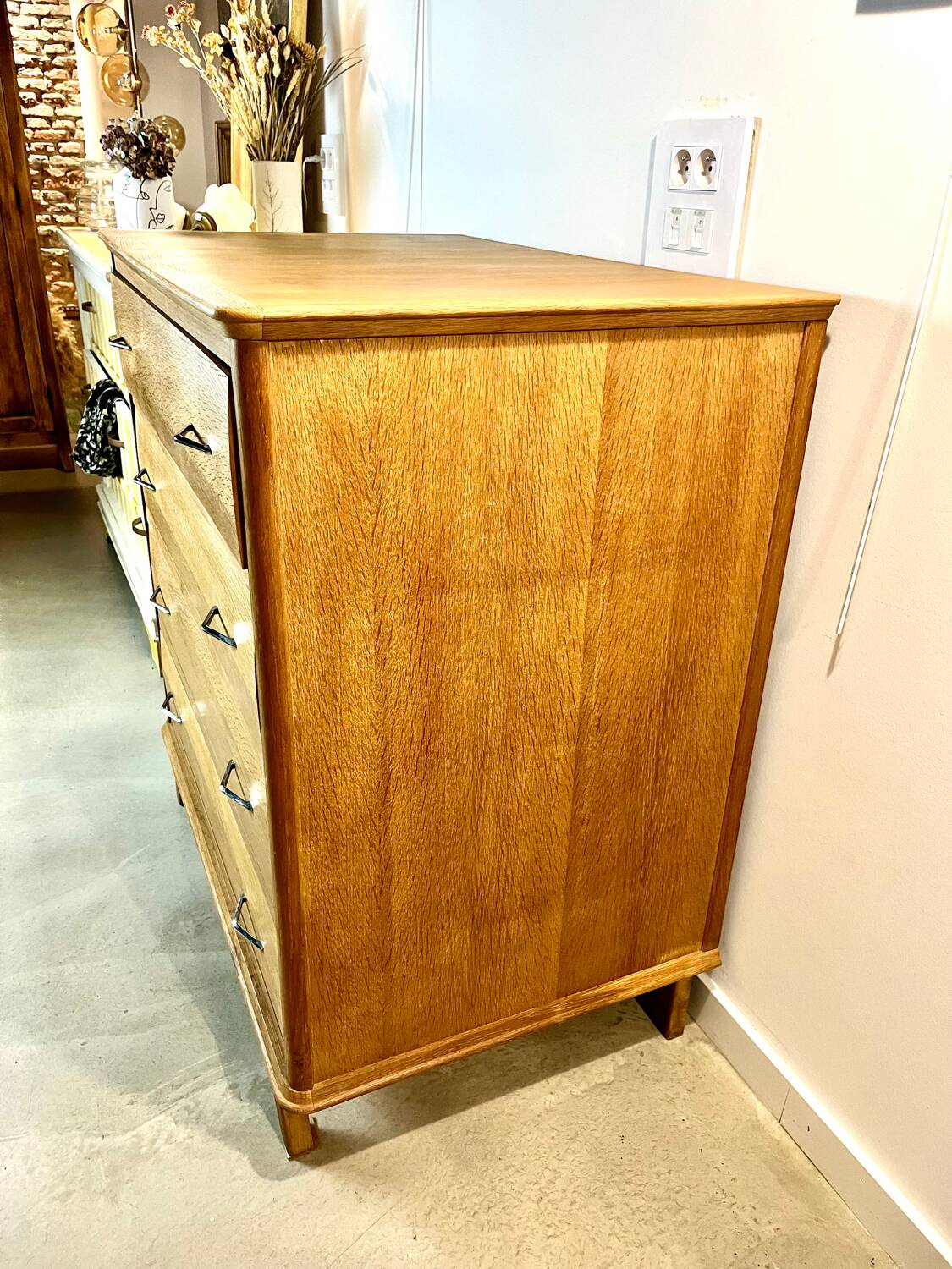 Commode vintage