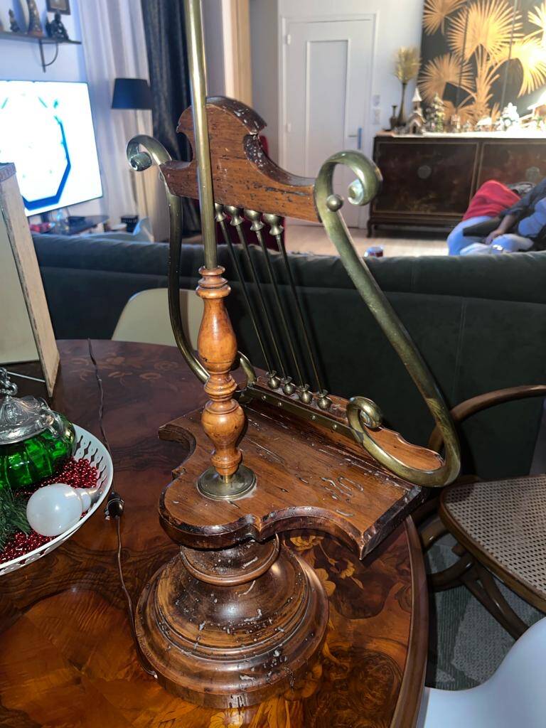 Antique lamp lectern in the shape of a harp - Louis XIV style