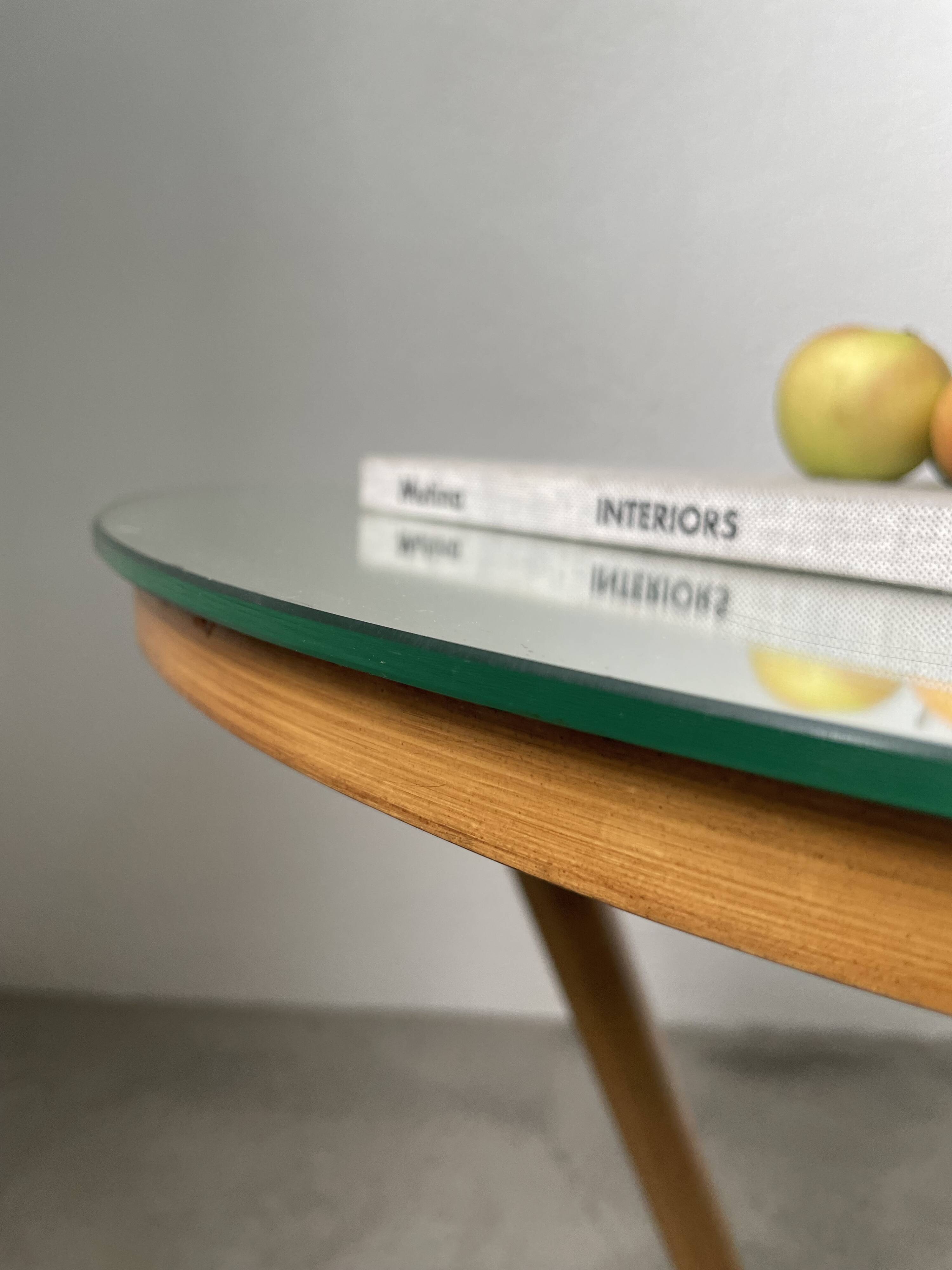 Art deco mirror pedestal table in walnut 1930