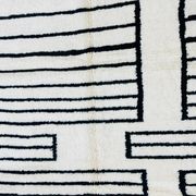 Traditional Berber rug in natural wool 2.5x1.5 m