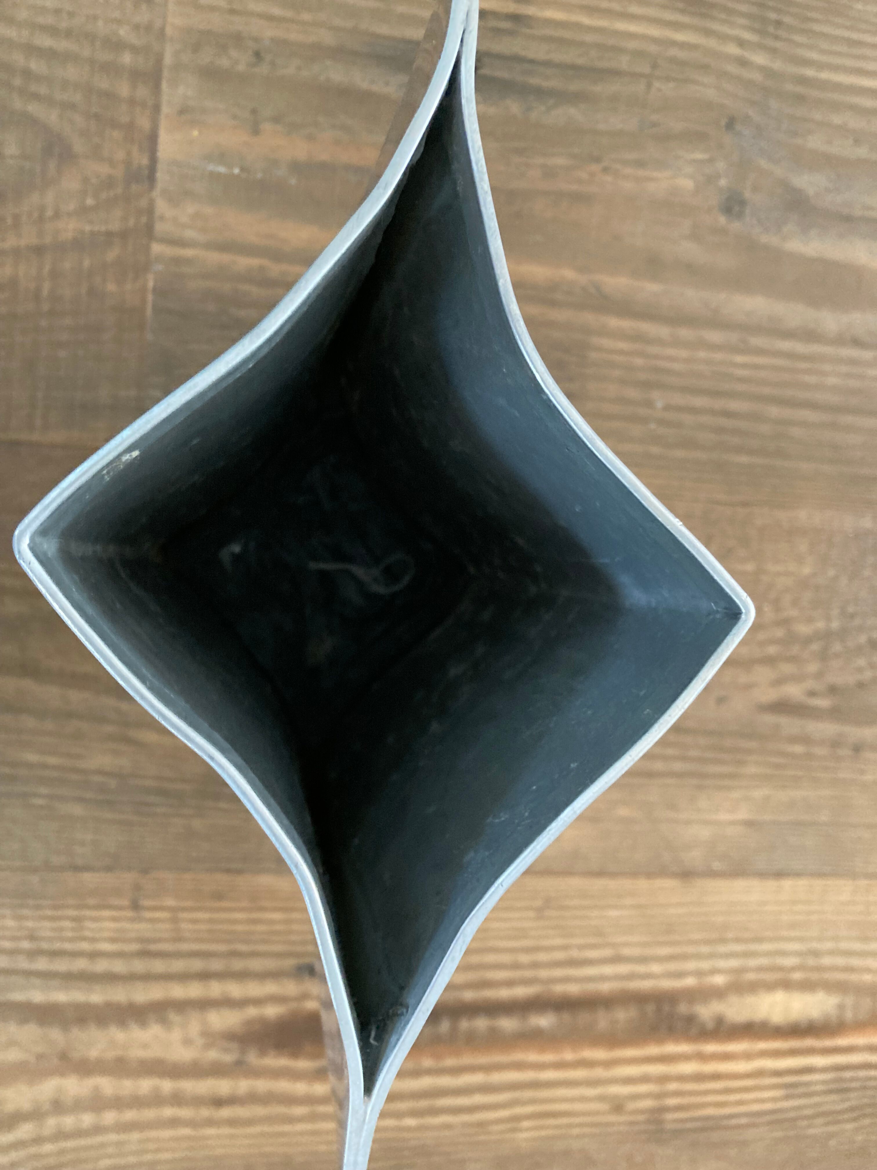 Aluminium vase 1970