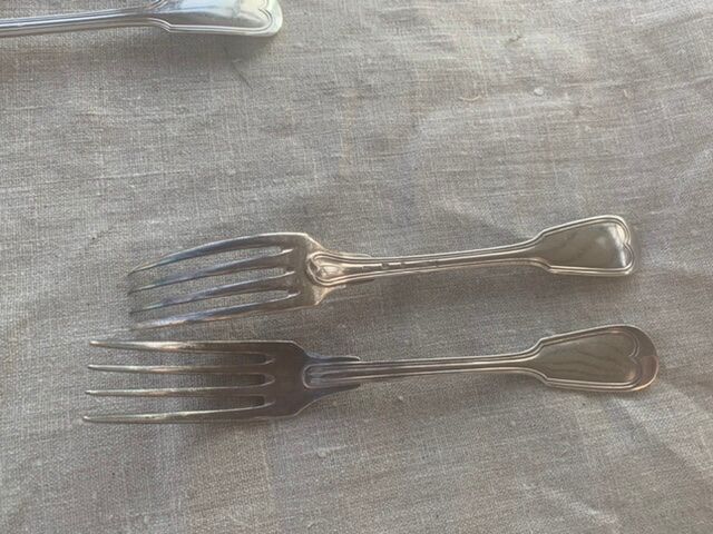 6 forks in vintage silver metal