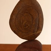 Pied de lampe en pierre sculptée, circa 1970
