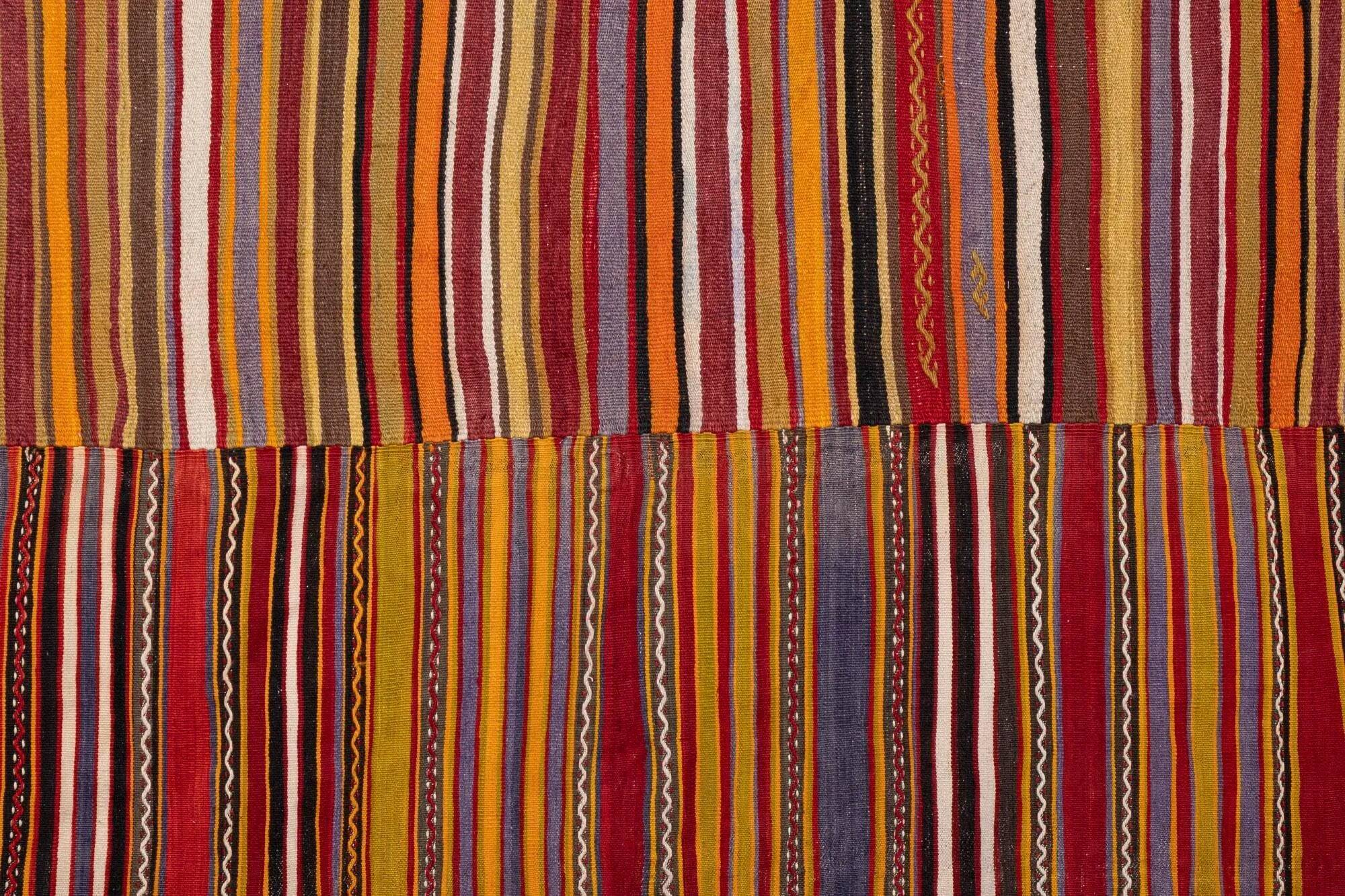 Vintage Turkish kilim handwoven 282x346 cm