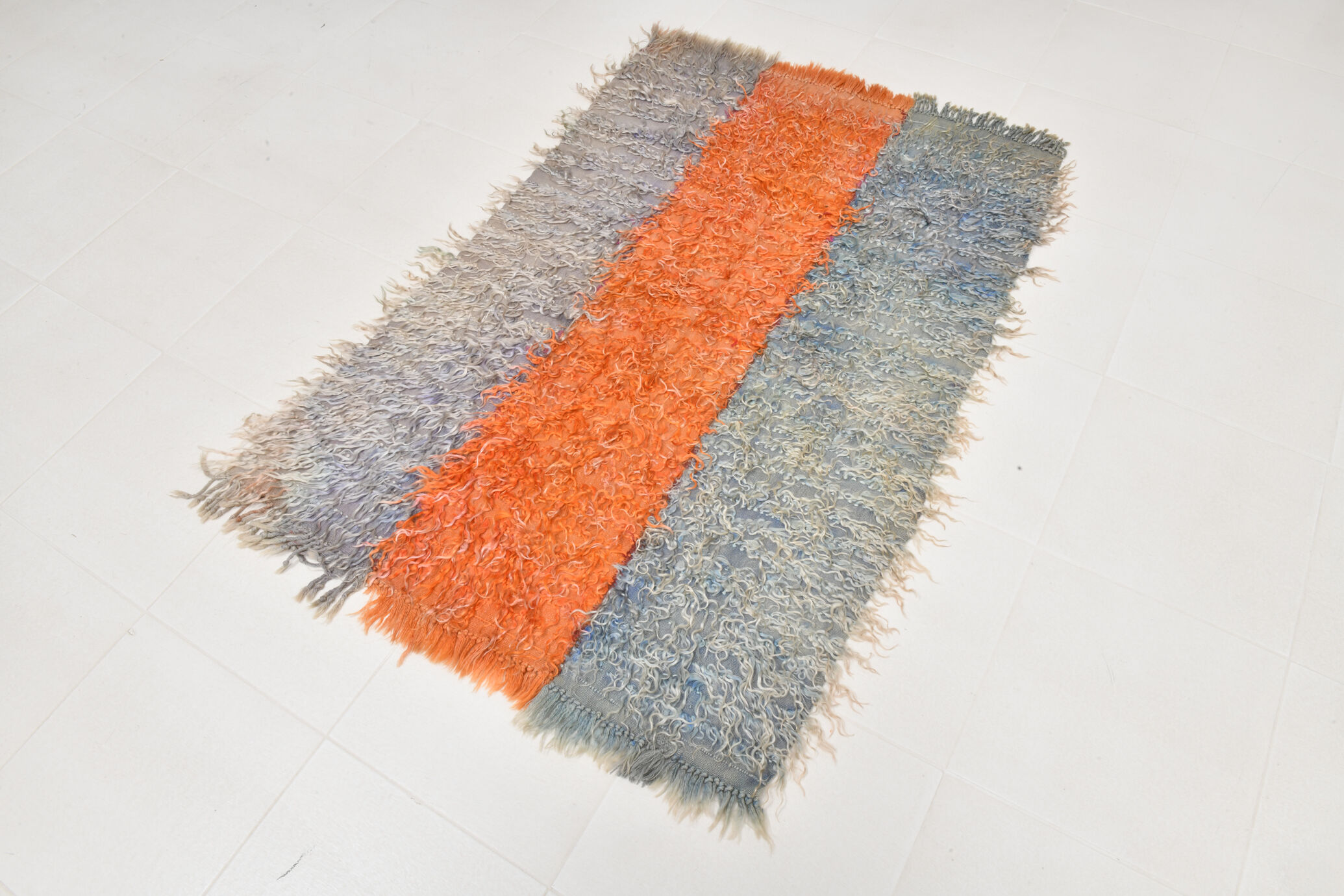 Handmade wool kilim rug 104x155cm