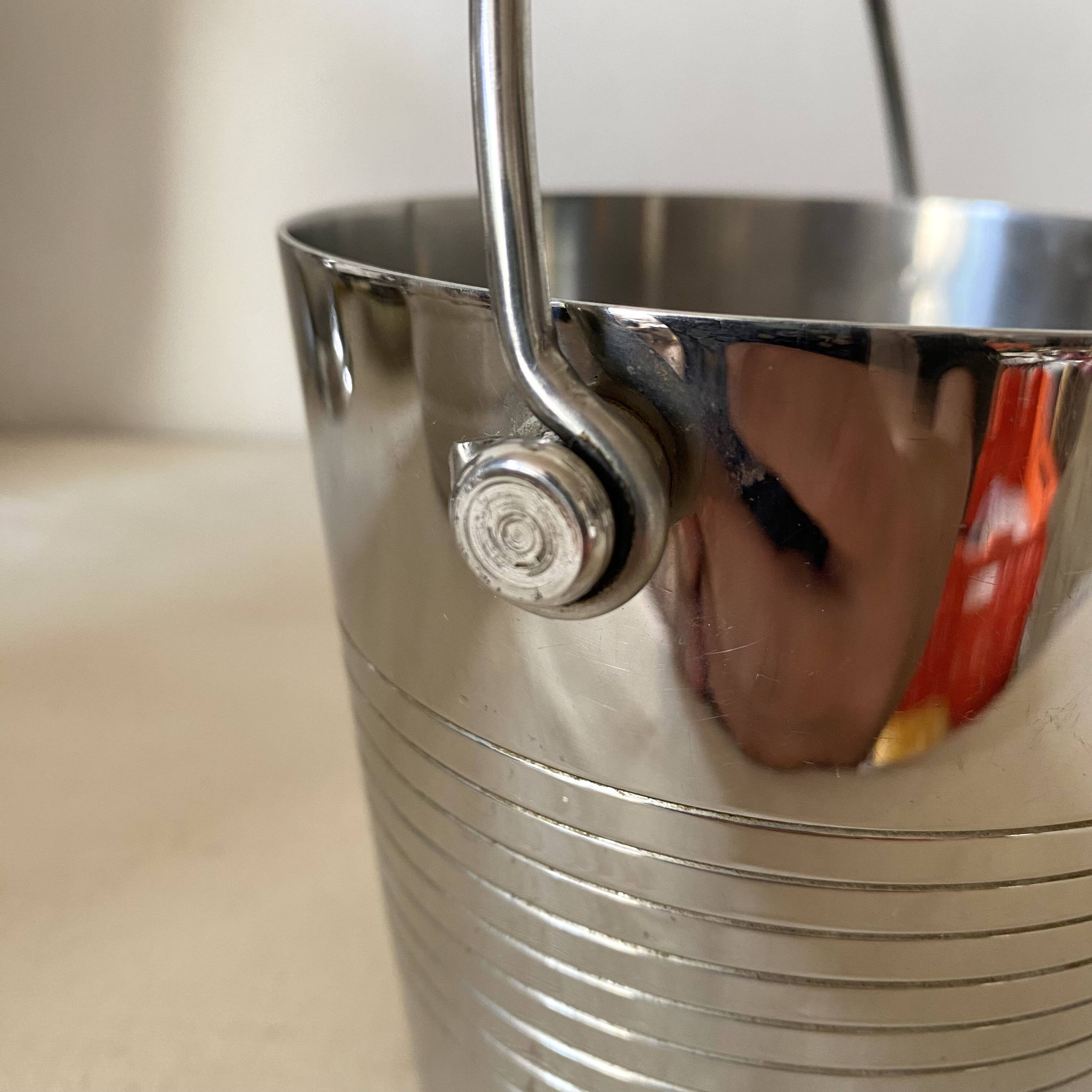 Stainless steel ice bucket