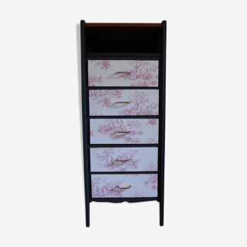 Chest of drawers in black and toile de Jouy