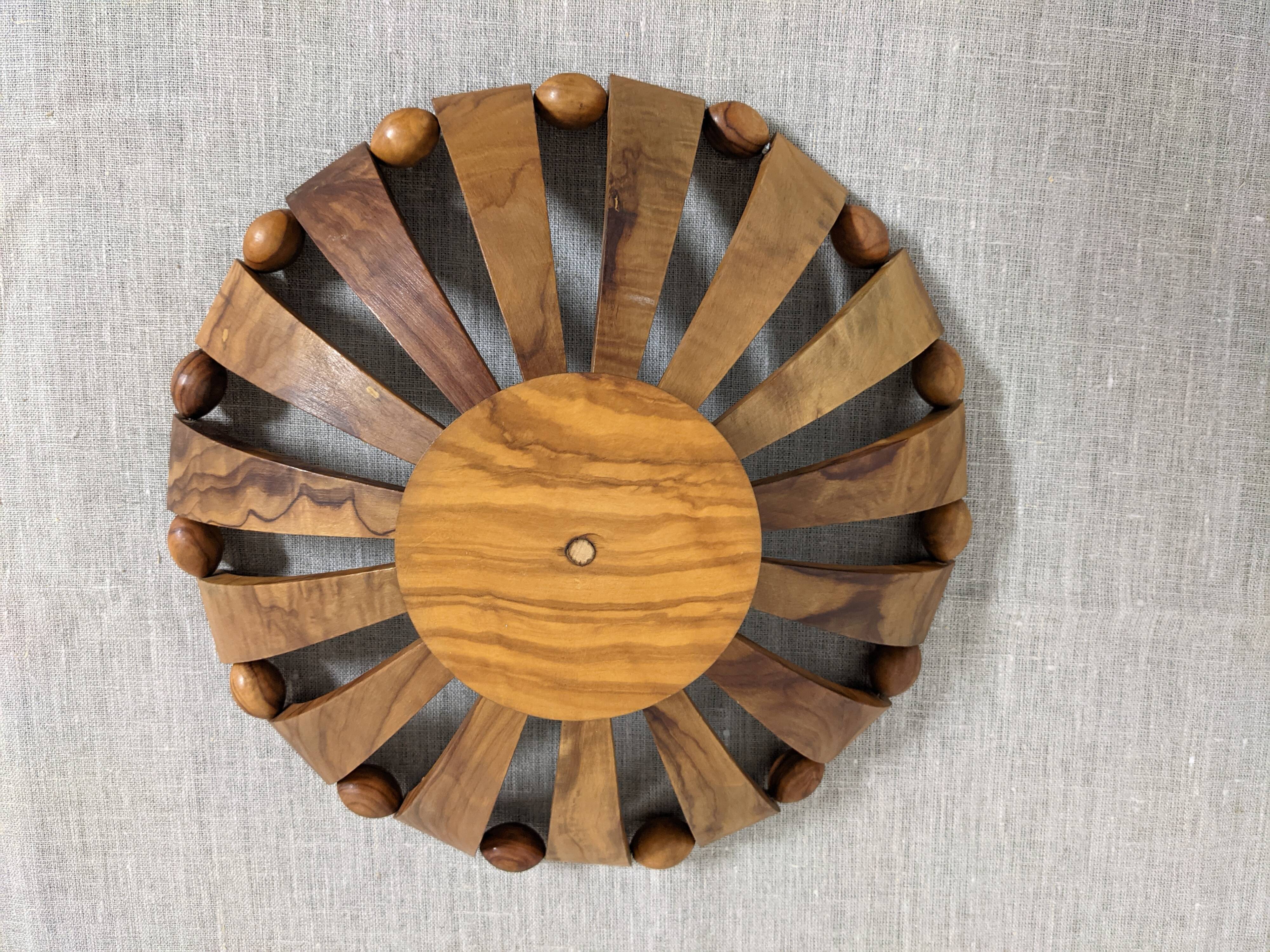 Olive wood fruit cup 60/70