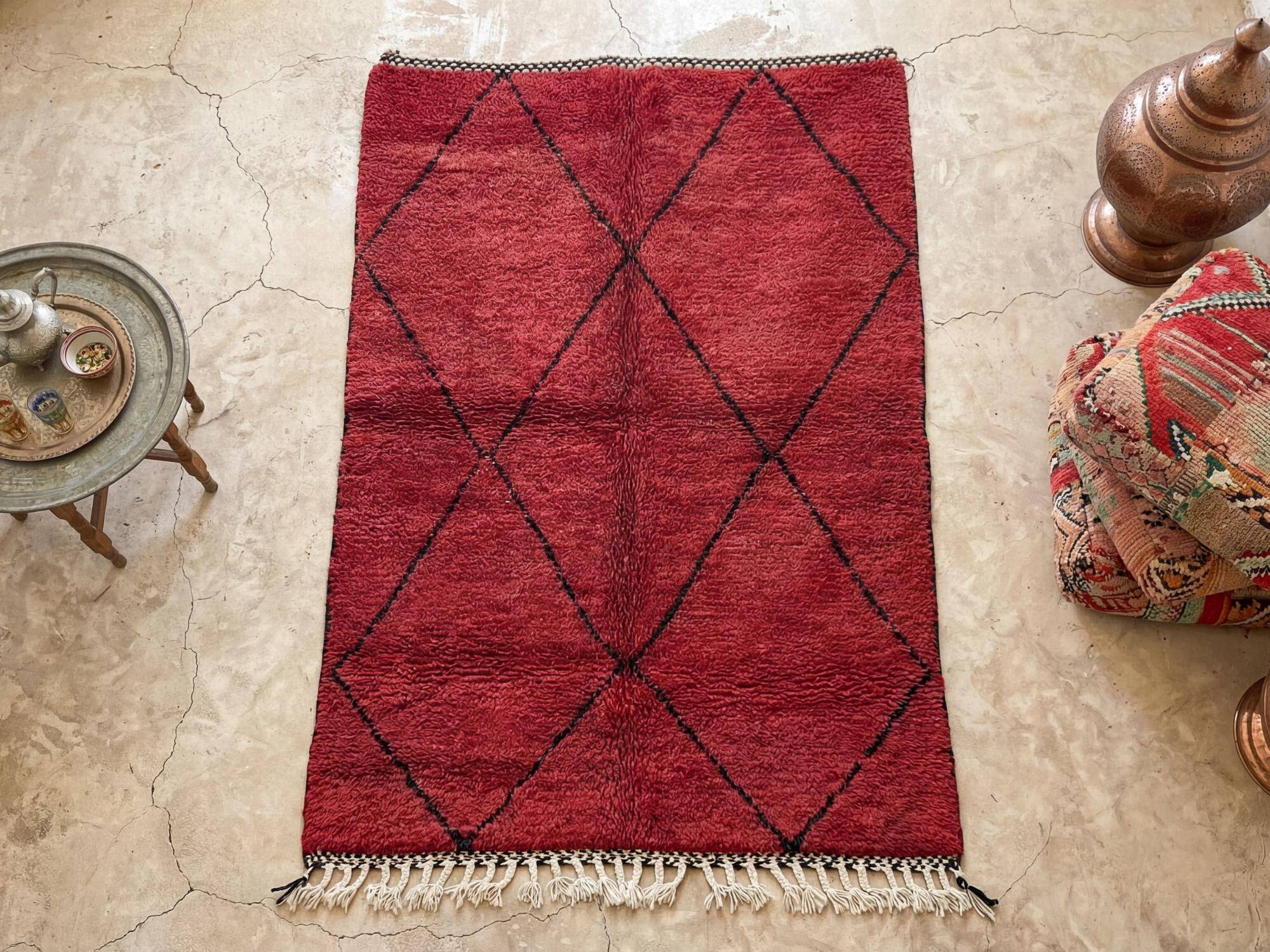 Handmade Moroccan rug, pure wool, 3x2 m.