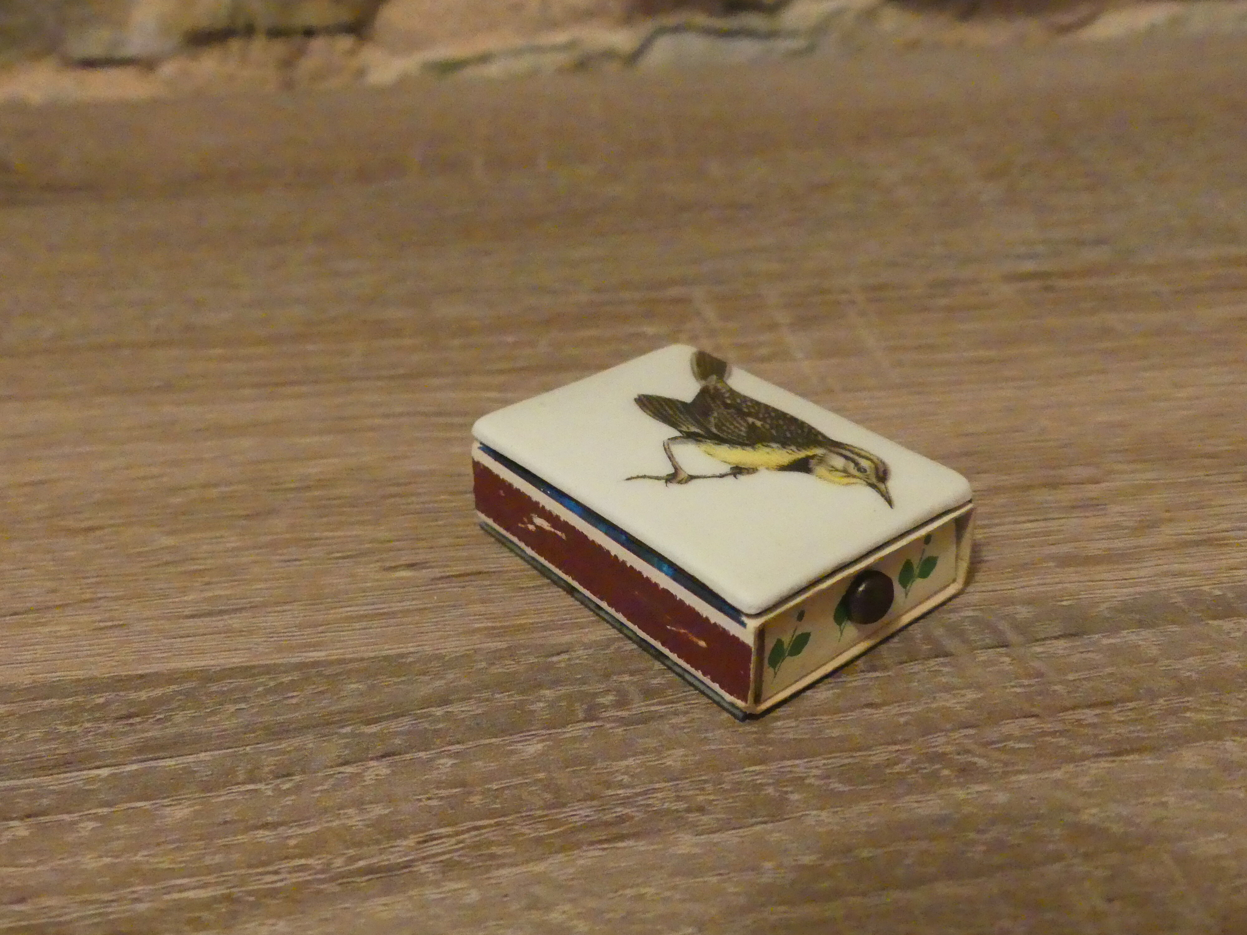 Case with porcelain matchbox