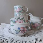 Royal Doulton "Carmel" 4 cups & milk jug floral decoration
