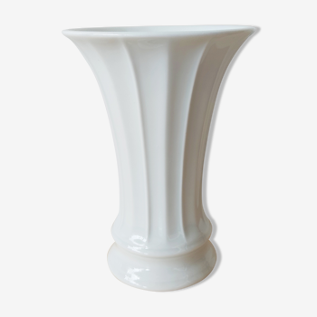 Vase en porcelaine blanche Bavaria