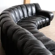 De Sede DS 600 “Non-Stop” sectional black leather sofa by Heinz Ulrich, Ueli Berger and Eleanora Peduzzi-Riva, 1970s