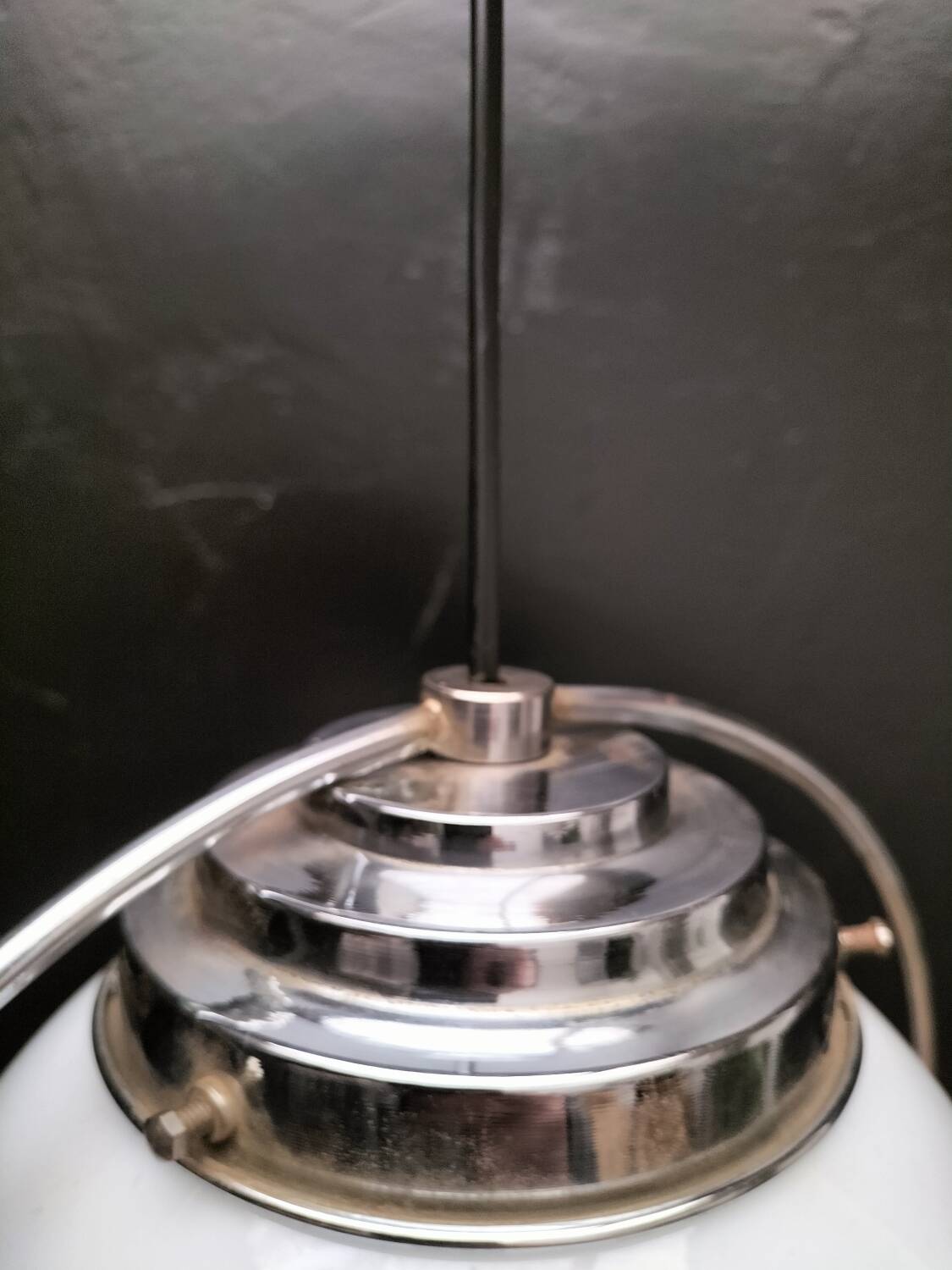 Opaline ball pendant