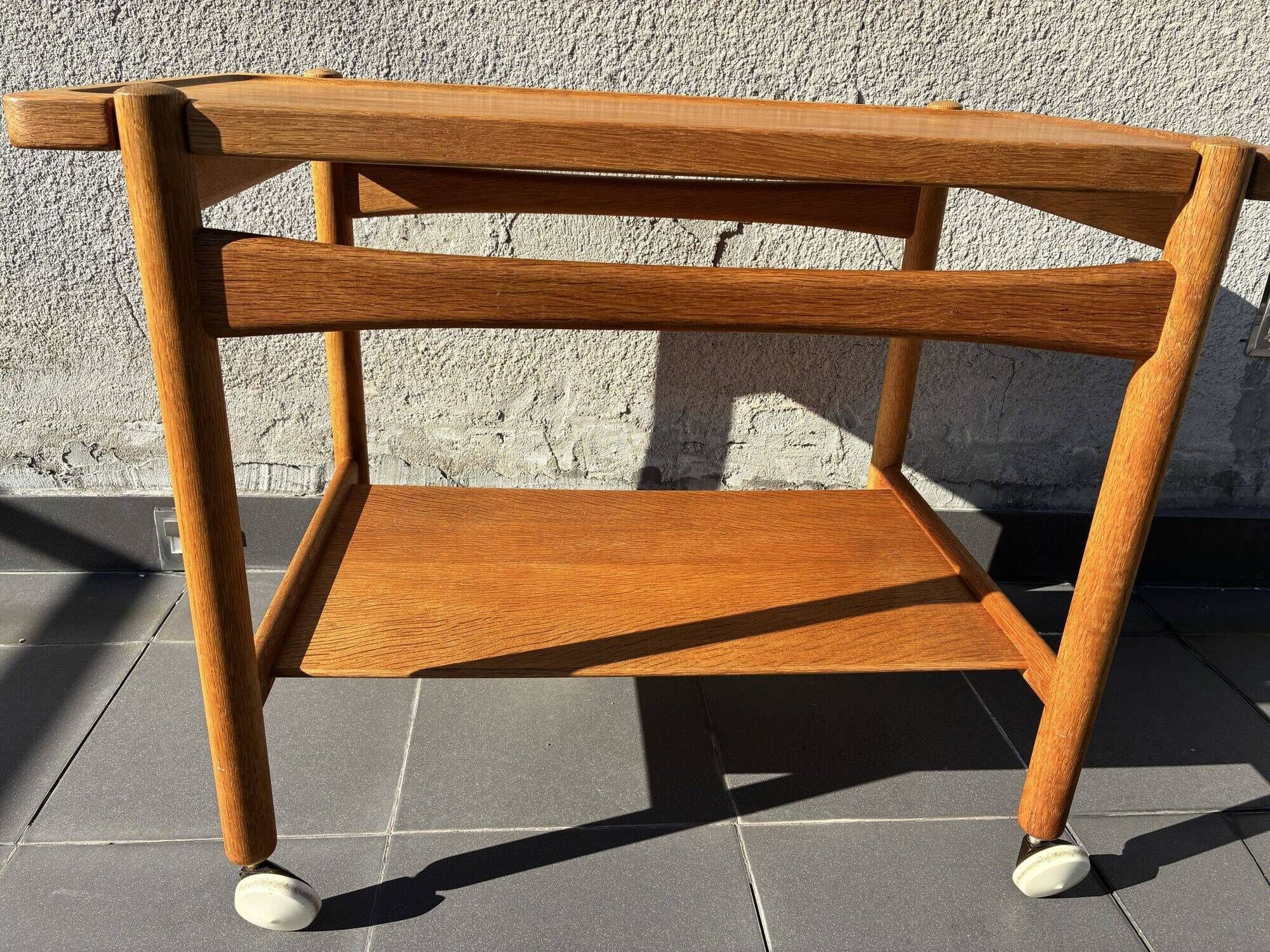 Hans J. Wegner AT-48 serving trolley for Andreas Tuck, Denmark