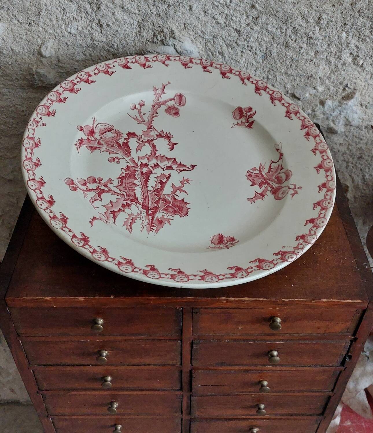 Gien opaque porcelain dish, Chardons service