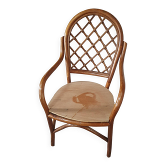 Fauteuil en rotin vintage, assise a renover