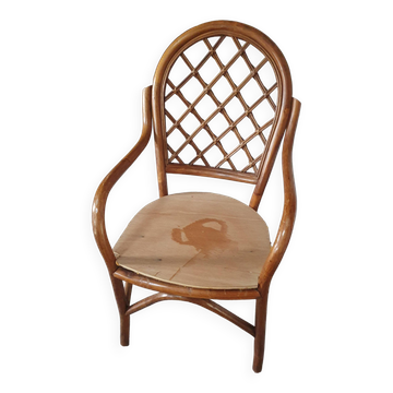 Fauteuil en rotin vintage, assise a renover