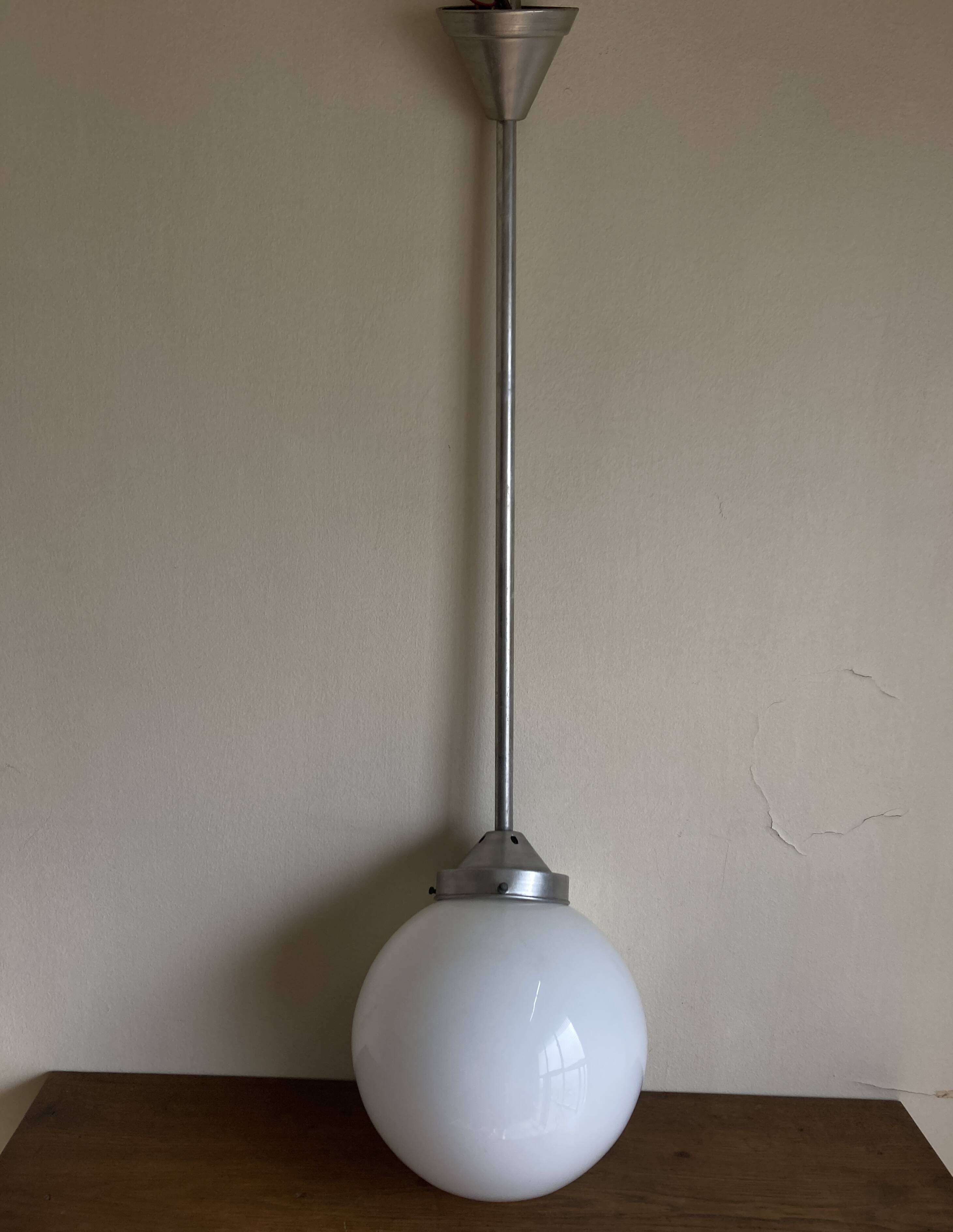 Globe pension suspension in opaline and aluminum 1950