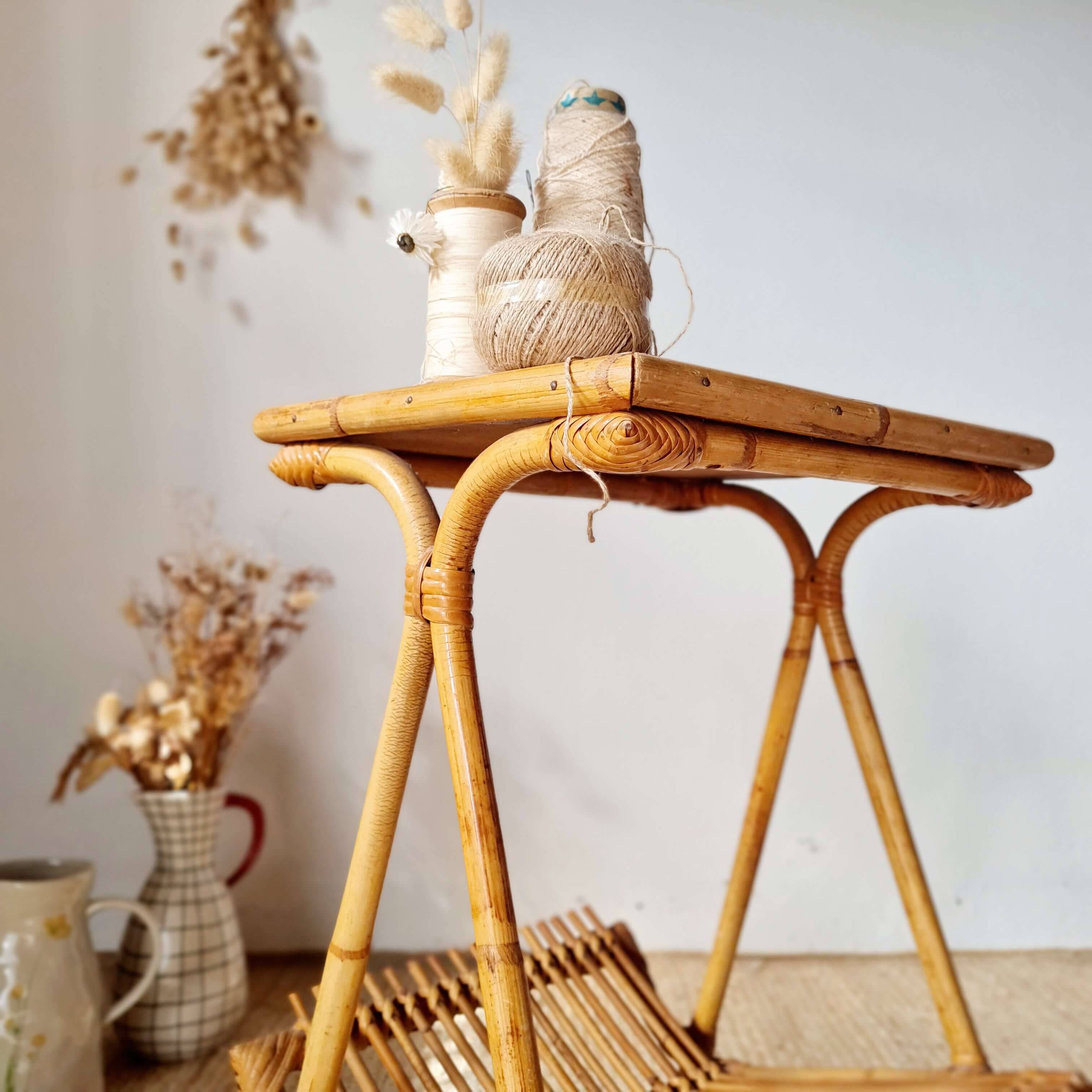 Side table magazine rack in rattan - 1960s design