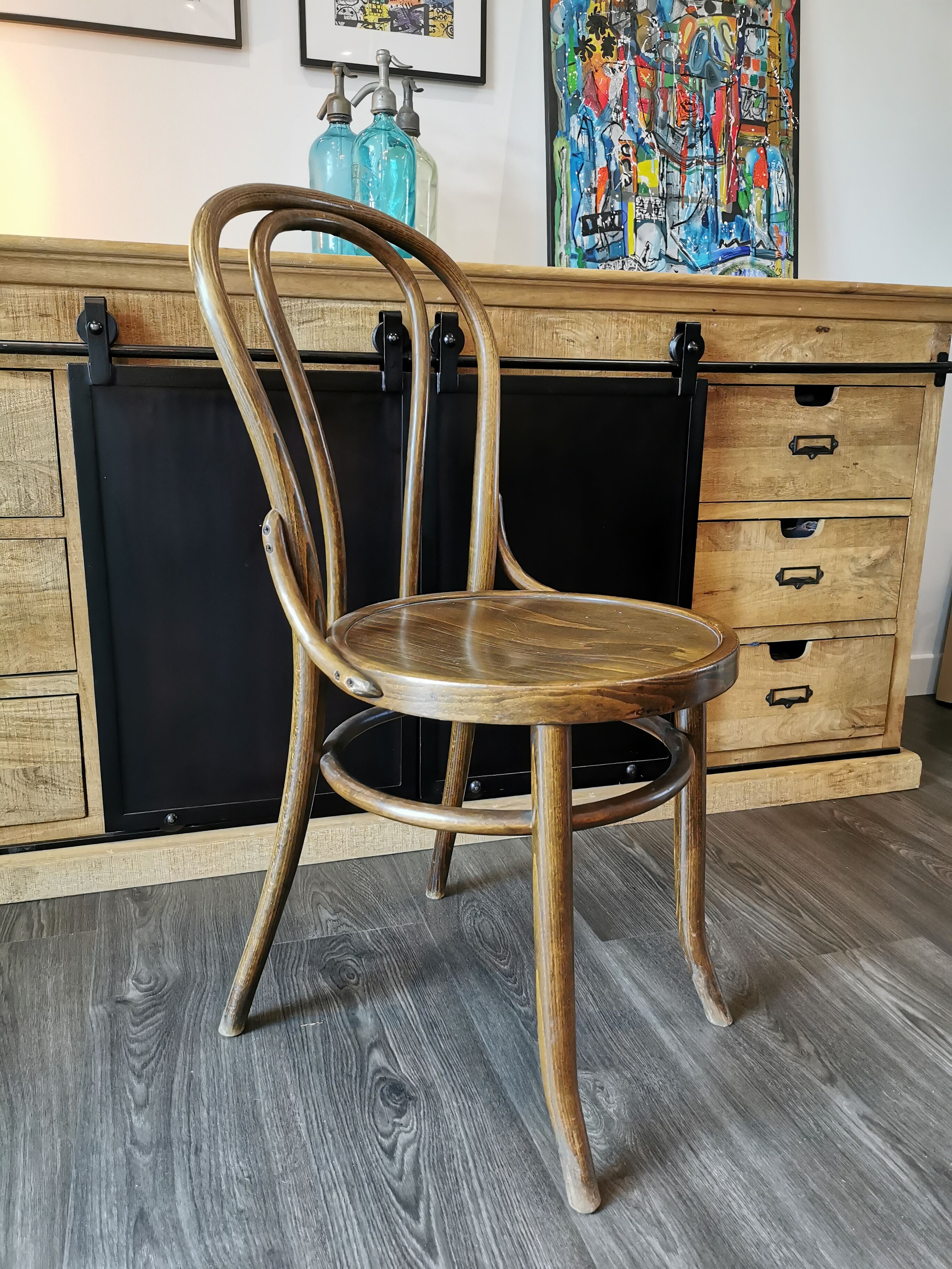 Set of 10 bistro chairs