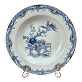 Assiette creuse en terre de fer polychrome Creil Montereau Kyoto,