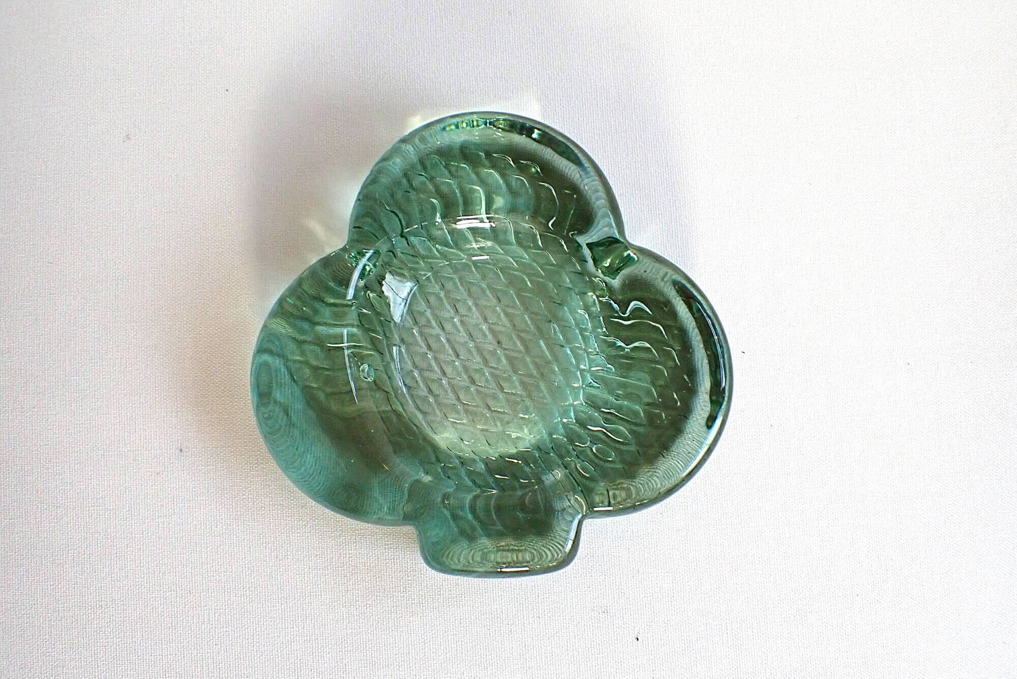 Vintage thick green glass aperitif bowl in the shape of a clover