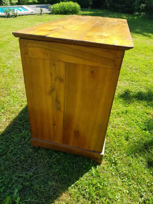 Commodity in walnut restoration era