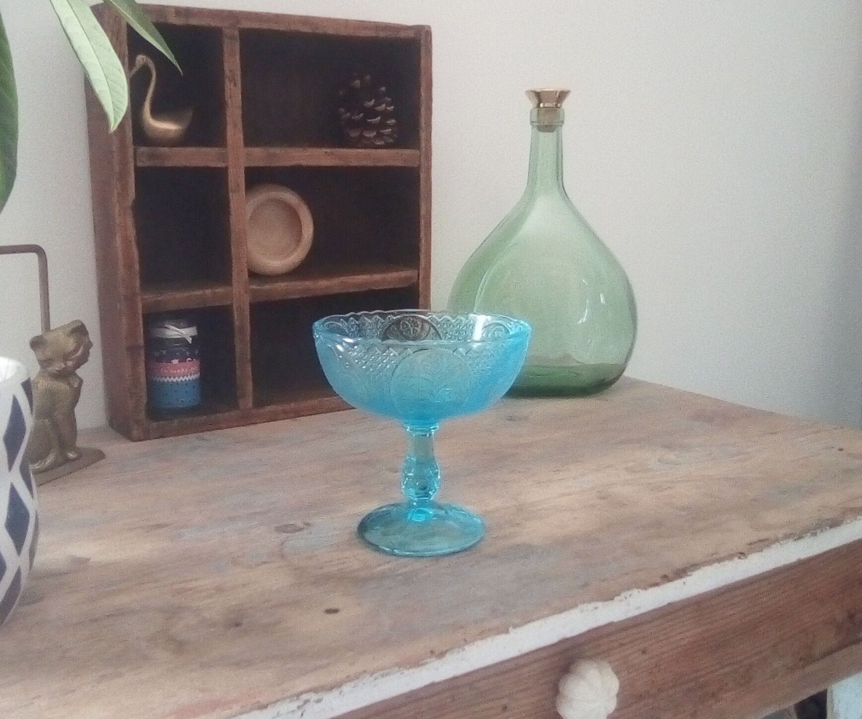 Vintage cast glass standing cup