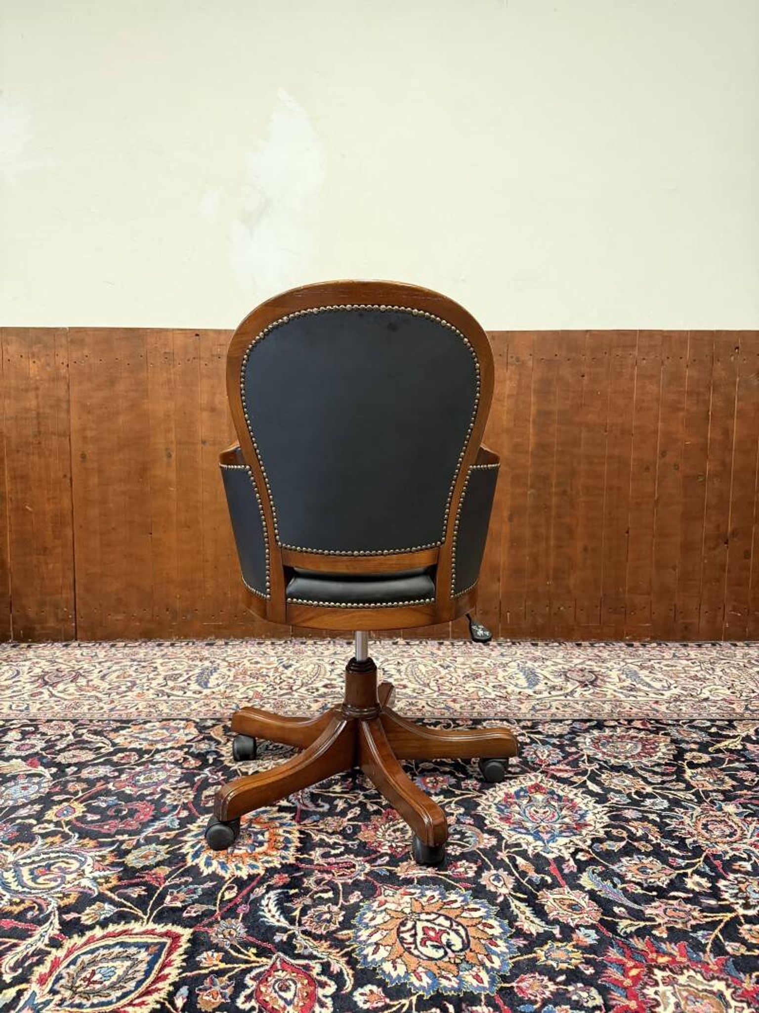 Chaise de bureau italienne classique