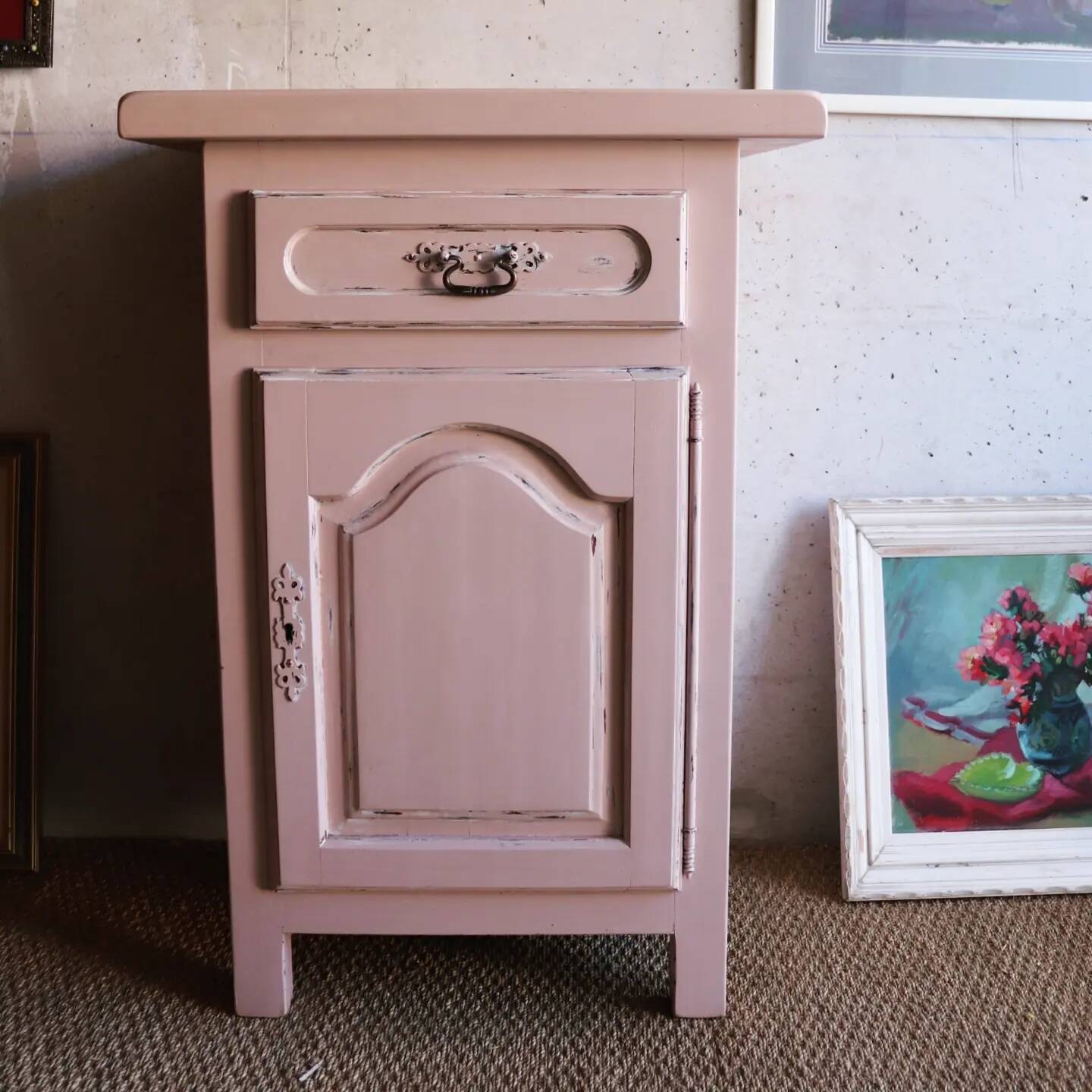 Old high jam bowl in pink painted solid wood