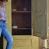 19th-century bonnetière wardrobe | Claudia