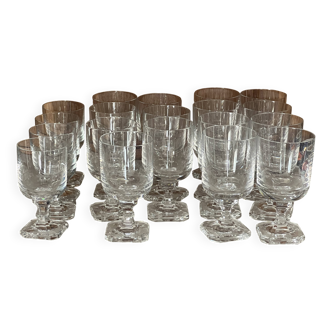 Service de verres en cristal Villeroy et Boch modèle pied carré
