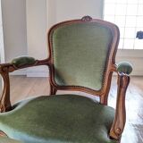 Louis XV armchairs and footstools