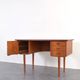 Bureau en teck danois des années 1960.