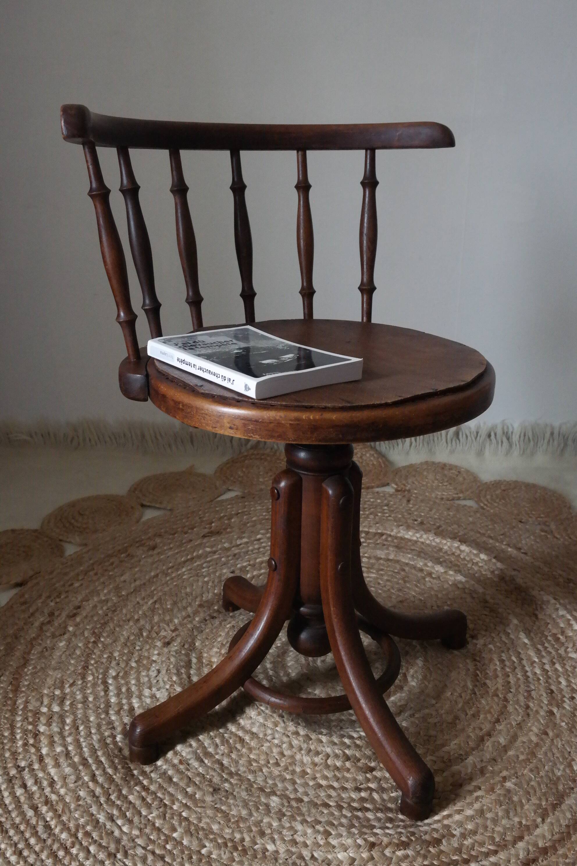 Wooden swivel office chair 20 years