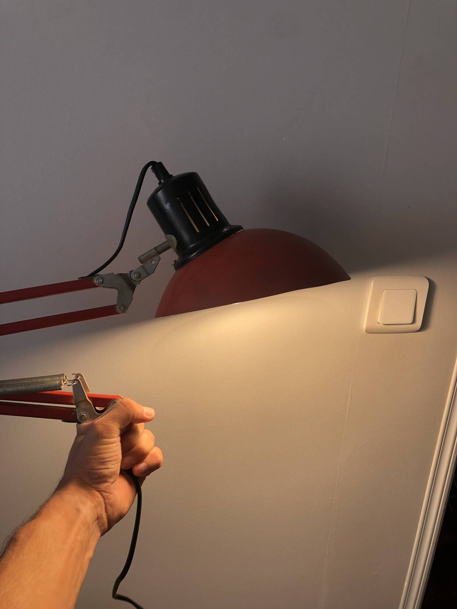Lampe de bureau vintage architecte rouge