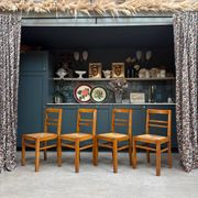 Set of 4 vintage rush chairs