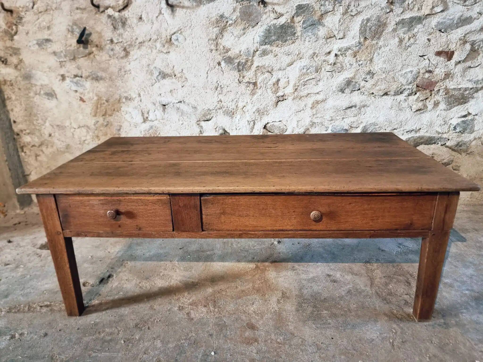 Table basse ancienne en chêne français – Table de ferme rustique du XIXe siècle avec tiroir et panneau de rangement coulissant, vers 1850