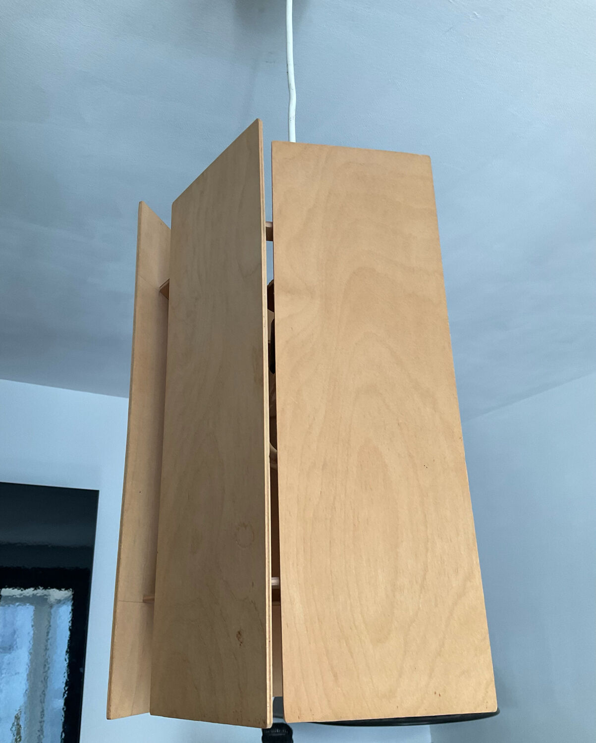 Scandinavian wooden pendant lamp