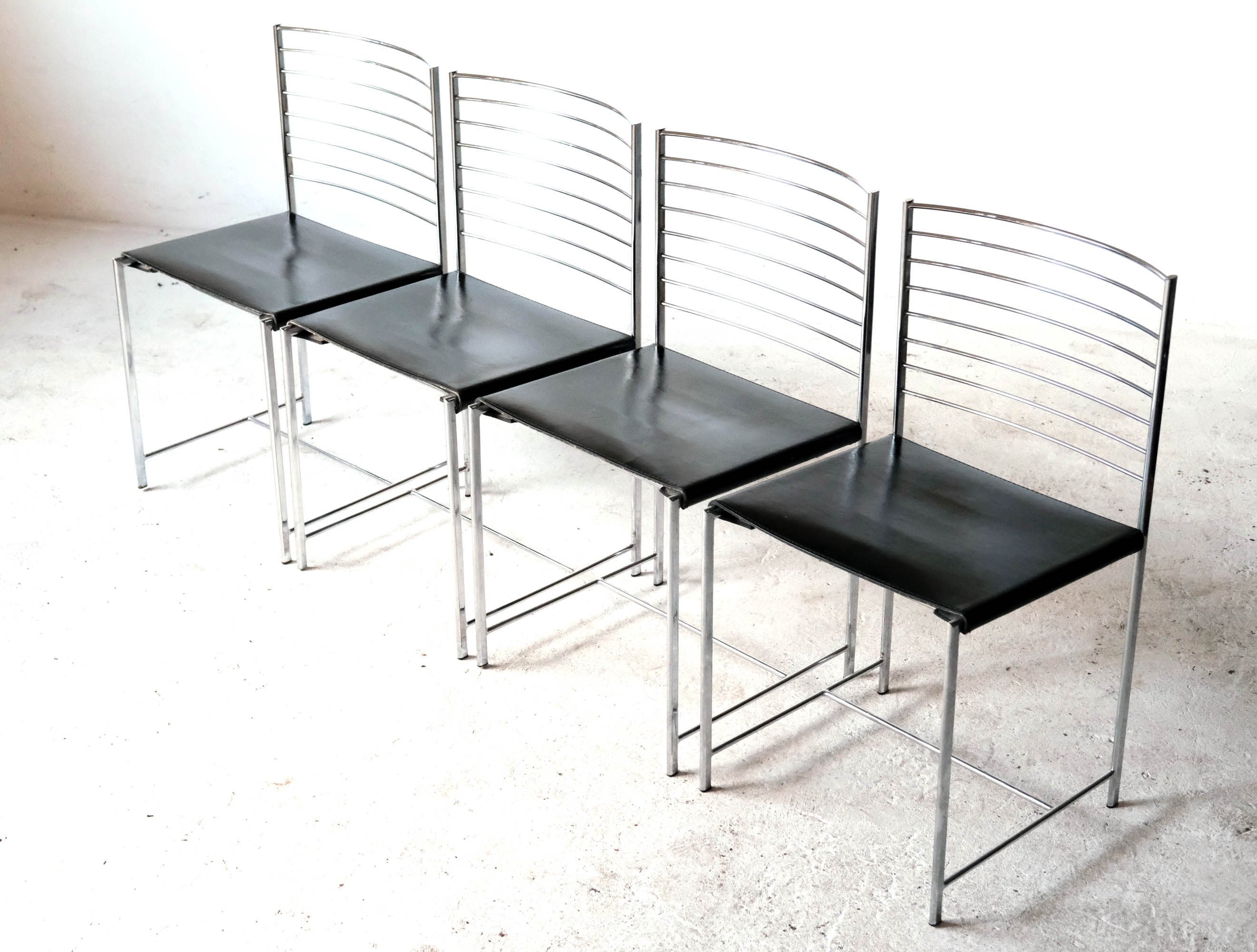 Set of 4 chrome and leather chairs by Cidue, Italy 1970's