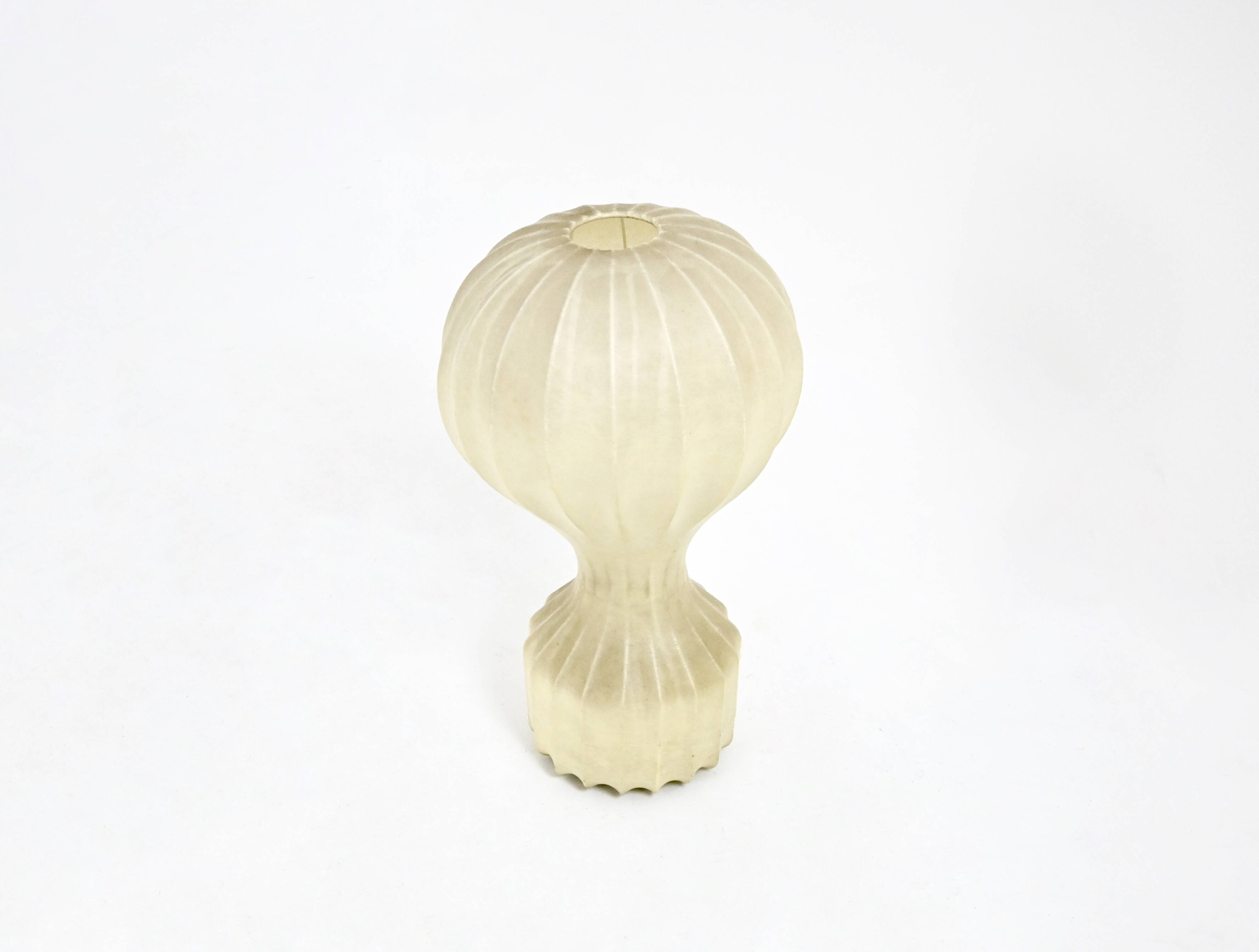 Large “Gatto” table lamp by Achille & Pier Giacomo Castiglioni for