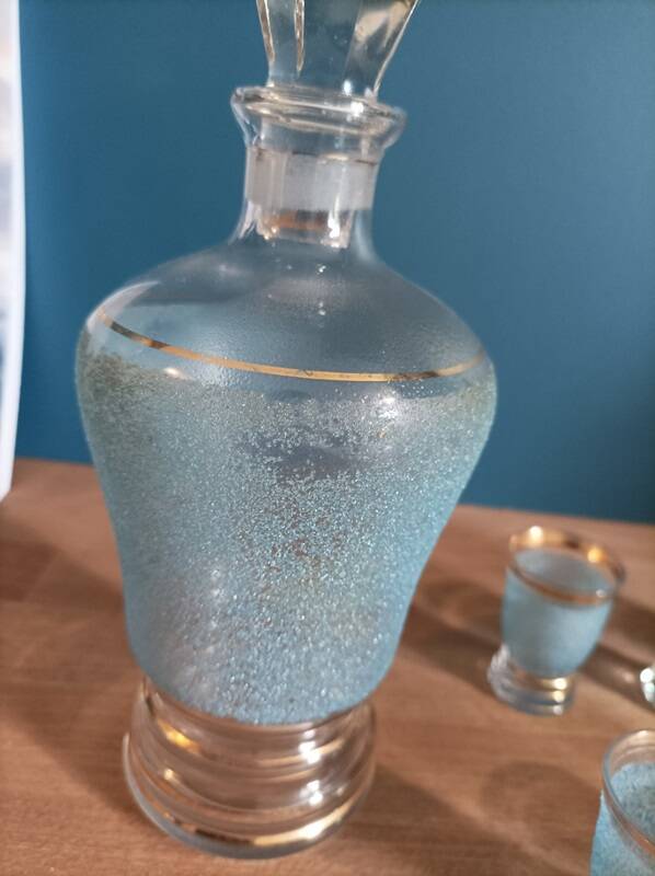 Sandblasted glass bottle service with golden edging Art Deco dp 0323120