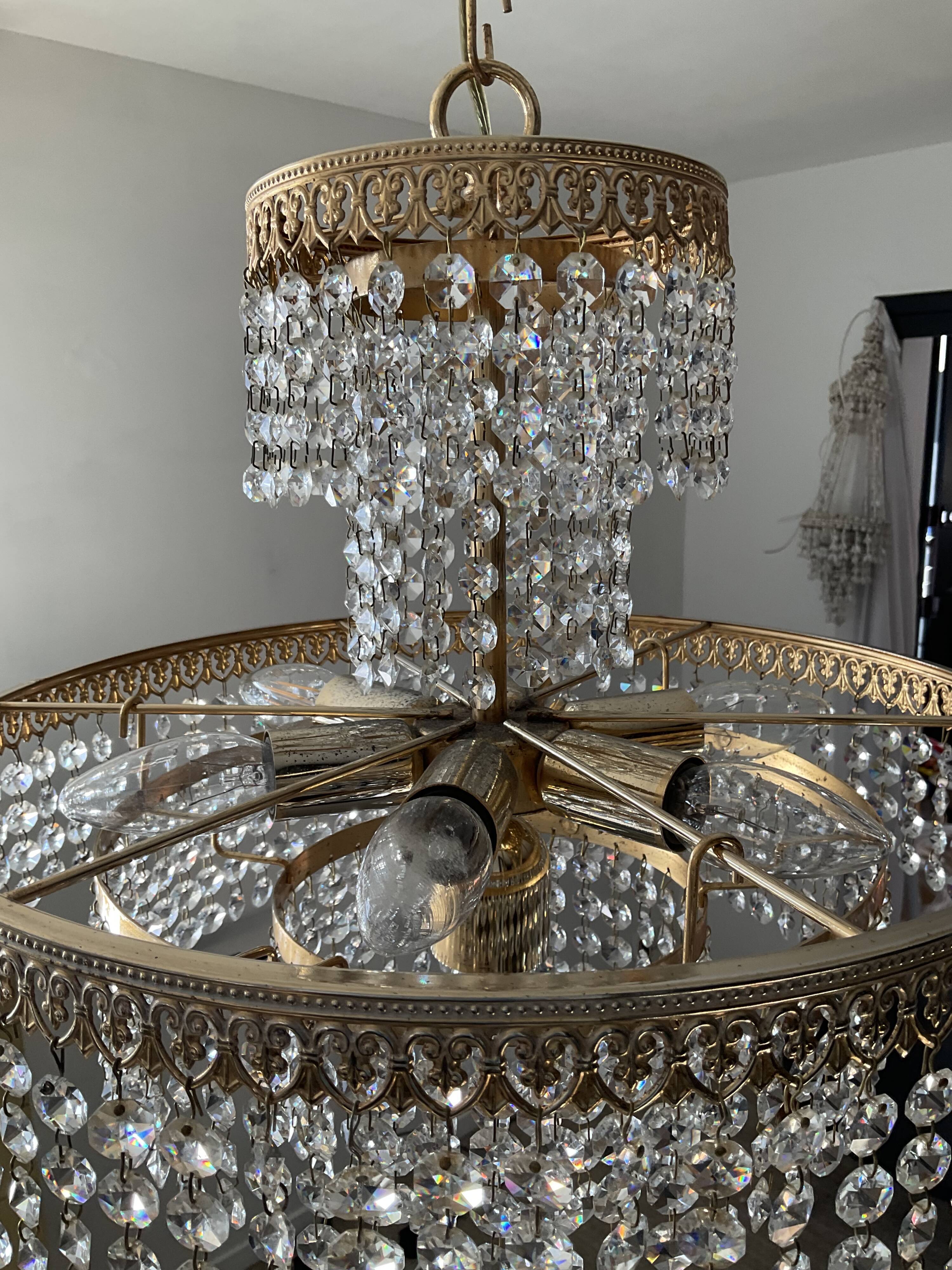 Crystal grapevine waterfall chandelier